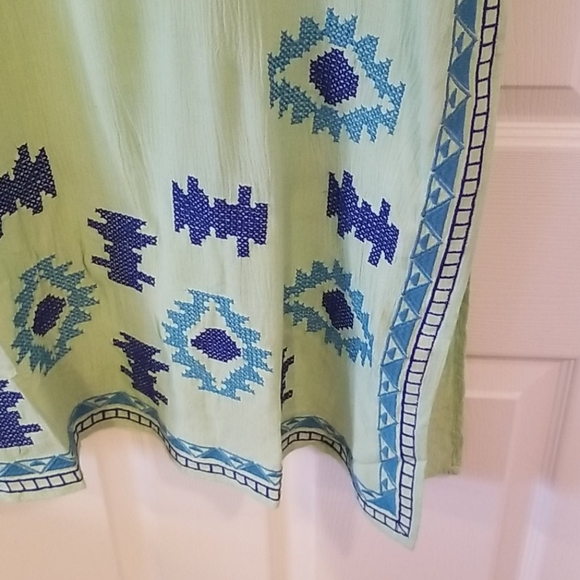 America & Beyond Embroidered Kaftan size L - Picture 7 of 12